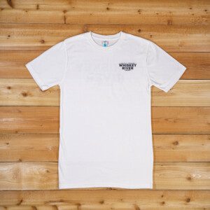 A white t-shirt with the words " mountain valley ranch ".